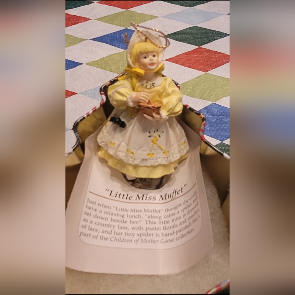 Ashton drake heirloom vintage ornament